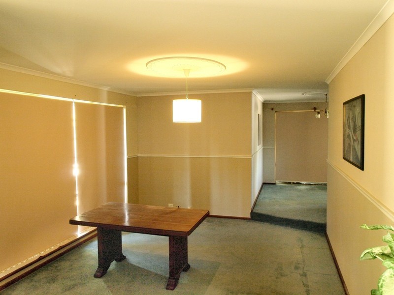 13 Mapstone Gardens, Murdoch WA 6150