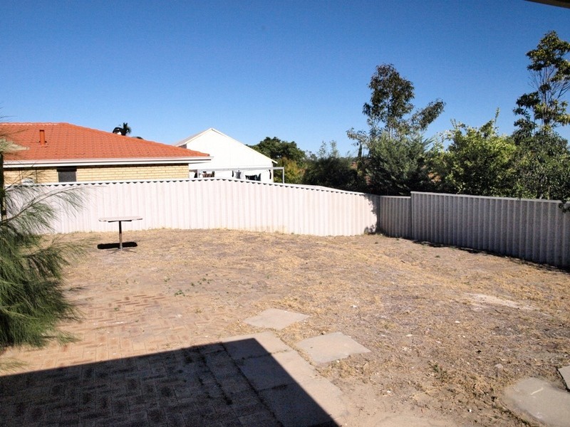 13 Mapstone Gardens, Murdoch WA 6150