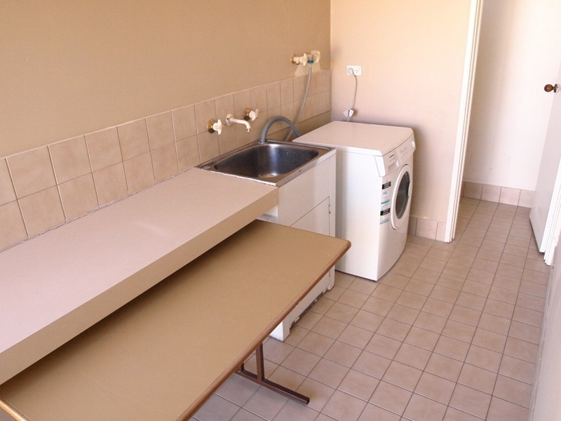 13 Mapstone Gardens, Murdoch WA 6150