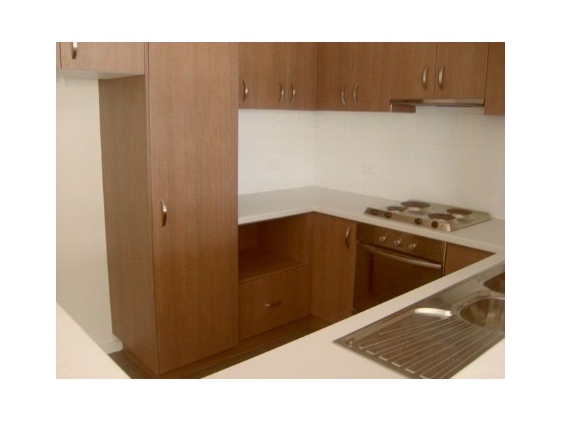 24/6 Ibera Way, Success WA 6164