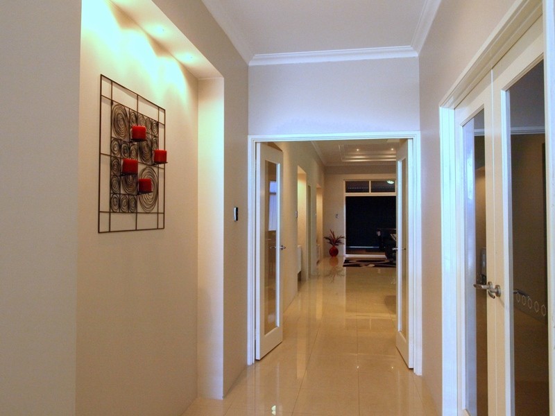 18 Giverny Gardens, Aubin Grove WA 6164