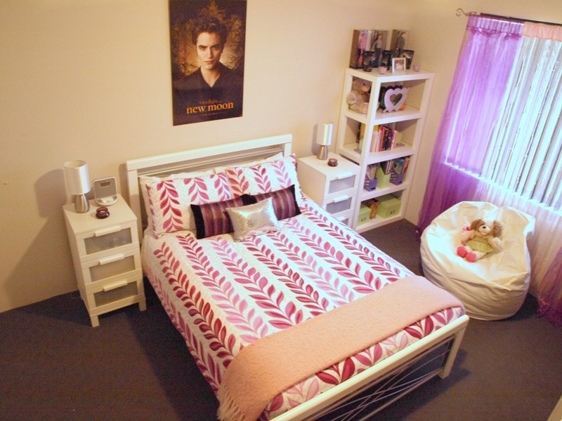 18 Giverny Gardens, Aubin Grove WA 6164