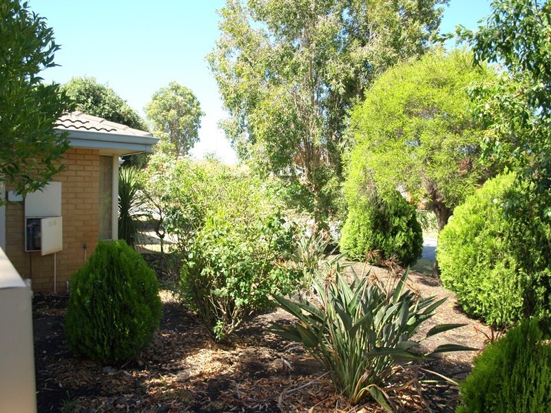 1 Brookford court, Jandakot WA 6164