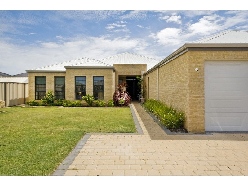 5 Wisely Court, Aubin Grove WA 6164