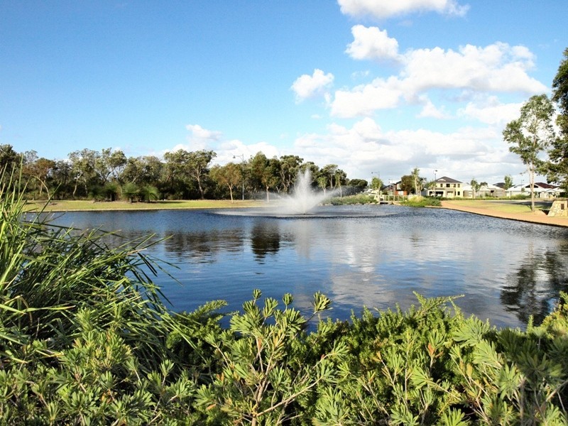 5 Wisely Court, Aubin Grove WA 6164