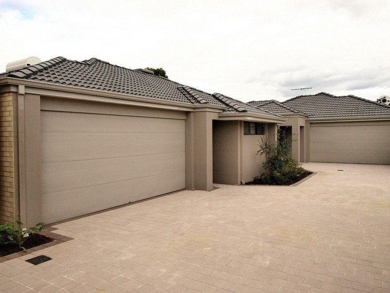 4/19 Pittwater Way, Success WA 6164