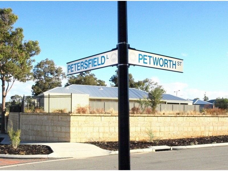 7 Petersfield Lane, Wellard WA 6170