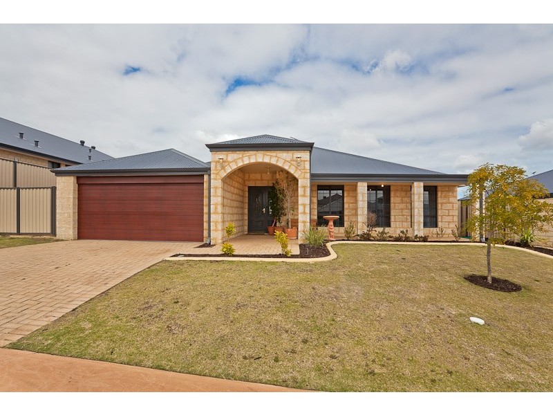 7 Aristata Parade, Aubin Grove WA 6164