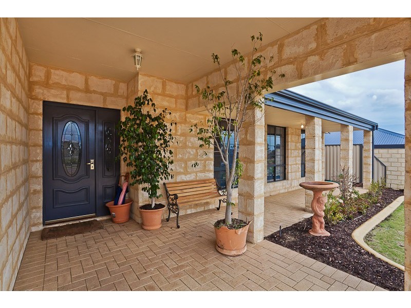 7 Aristata Parade, Aubin Grove WA 6164