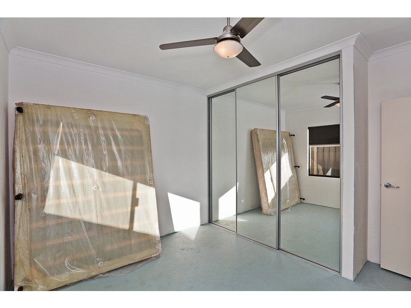 18 Kelang Road, Wattle Grove WA 6107