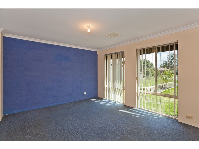 8 Touchell Retreat, Atwell WA 6164