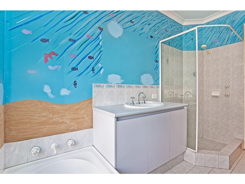 8 Touchell Retreat, Atwell WA 6164