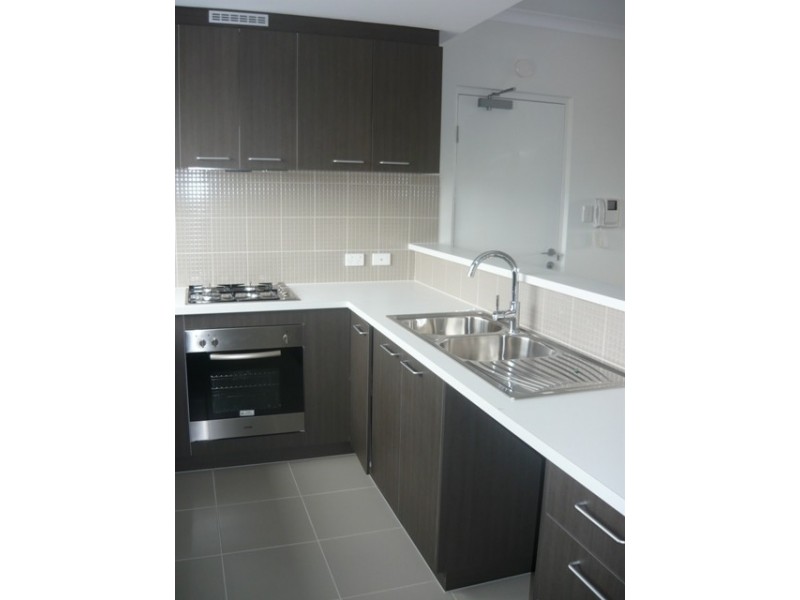 34/2 stockton, Cockburn Central WA 6164