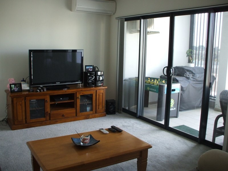 34/2 stockton, Cockburn Central WA 6164