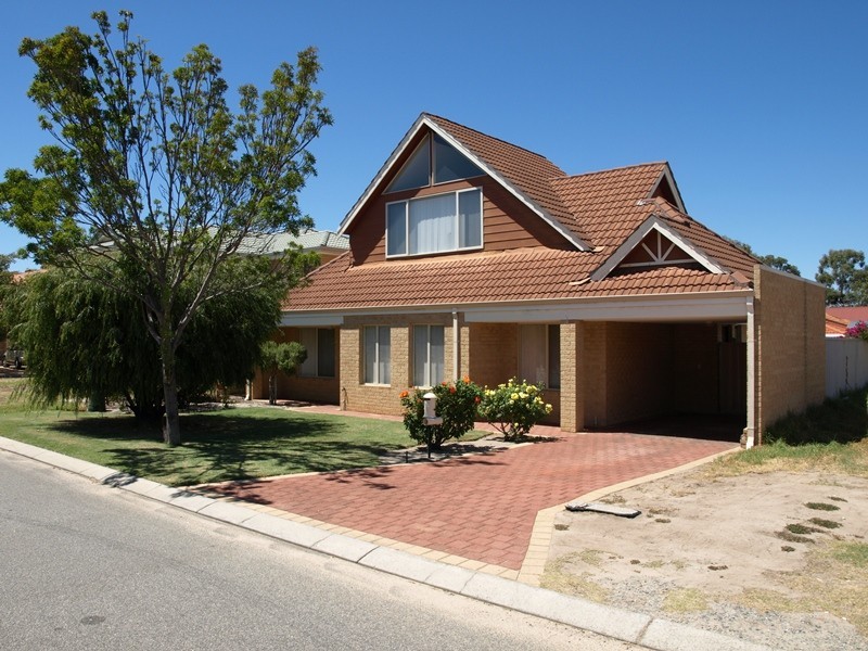 17 Gochean Avenue, Bentley WA 6102