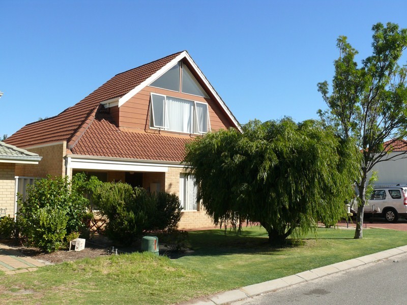 17 Gochean Avenue, Bentley WA 6102