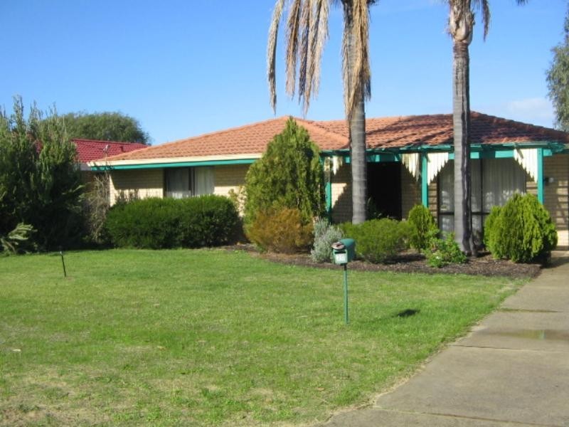 30 Southern River Road, Gosnells WA 6110