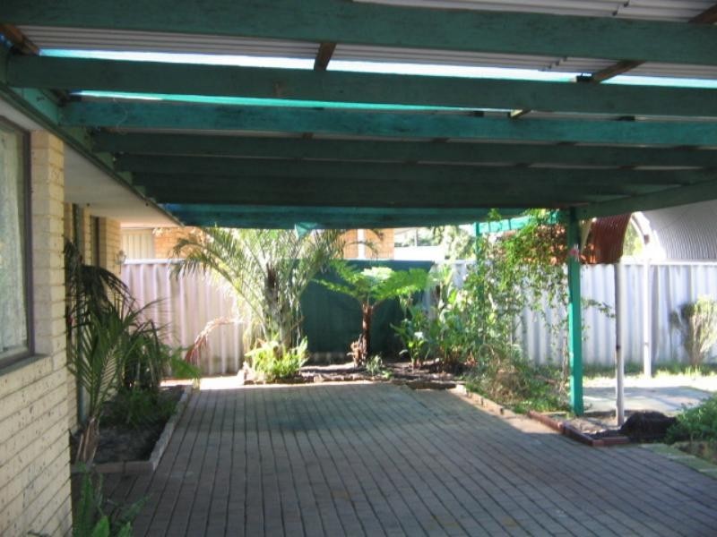 30 Southern River Road, Gosnells WA 6110