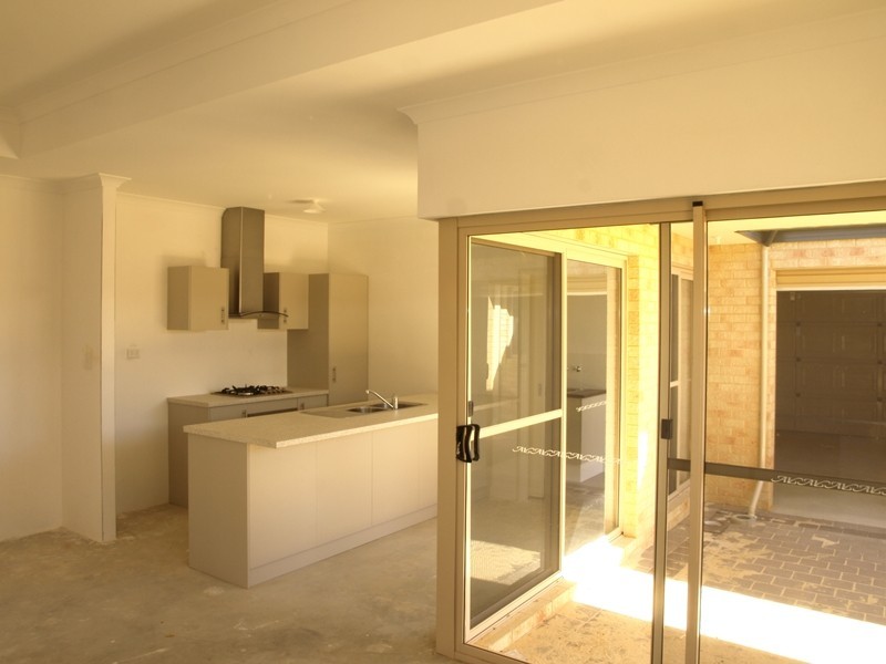 77B Durango Turn, Aubin Grove WA 6164