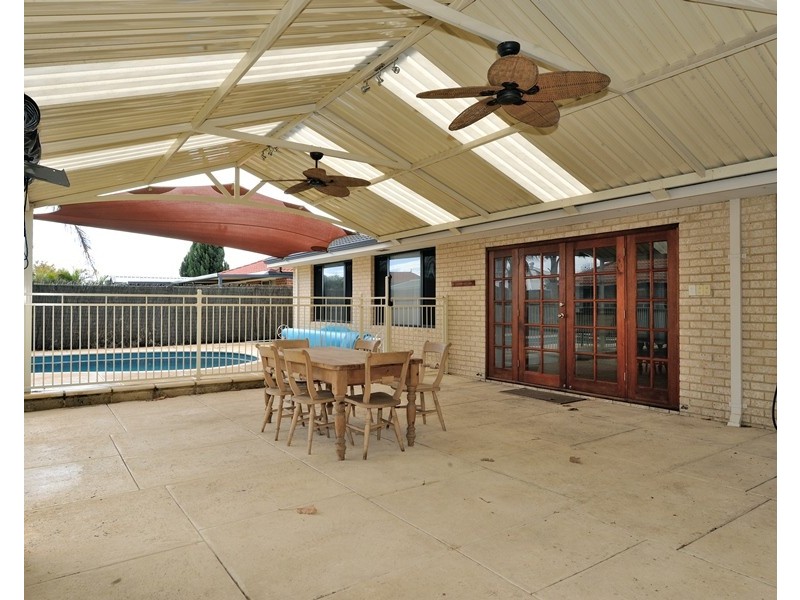 6 Quong Place, Atwell WA 6164