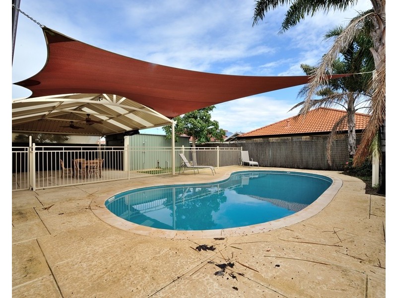 6 Quong Place, Atwell WA 6164