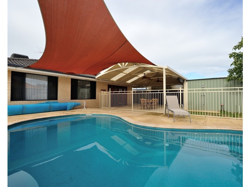 6 Quong Place, Atwell WA 6164