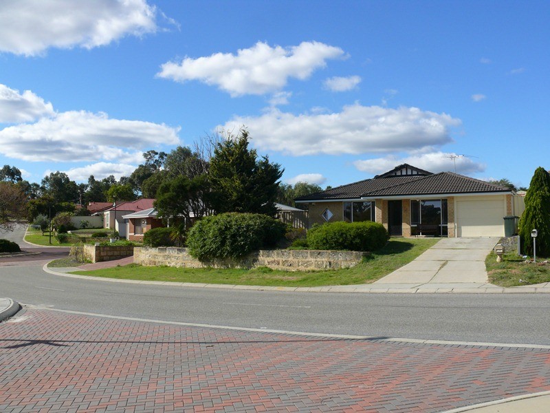 140 Dalrymple Drive, Leda WA 6170