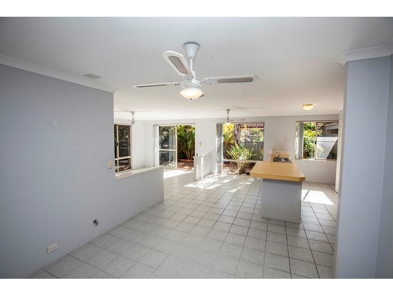 22 Marich Cove, Atwell WA 6164