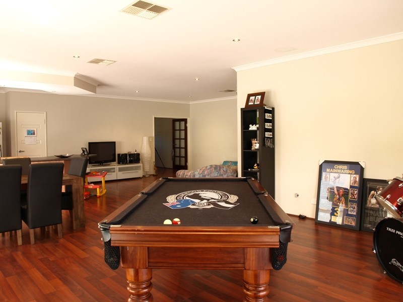 14 Crossville Way, Success WA 6164