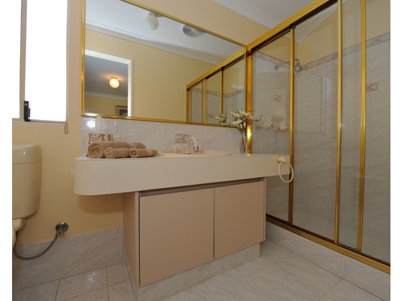 13 Tourner Retreat, Atwell WA 6164