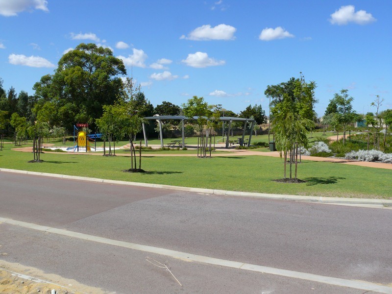 14A Colorado Parade, Aubin Grove WA 6164