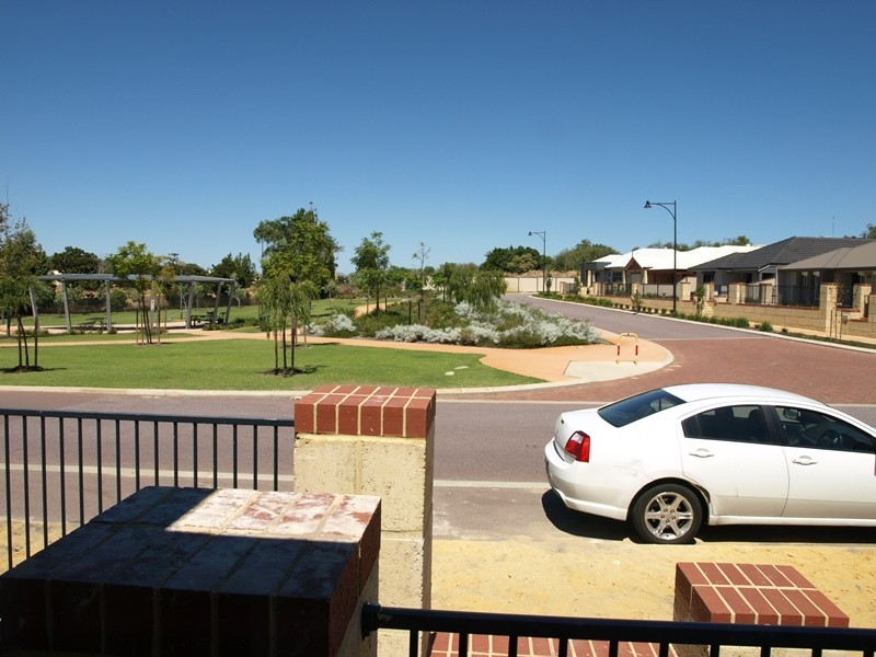 14A Colorado Parade, Aubin Grove WA 6164