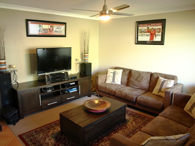 222 Tapper Road, Atwell WA 6164