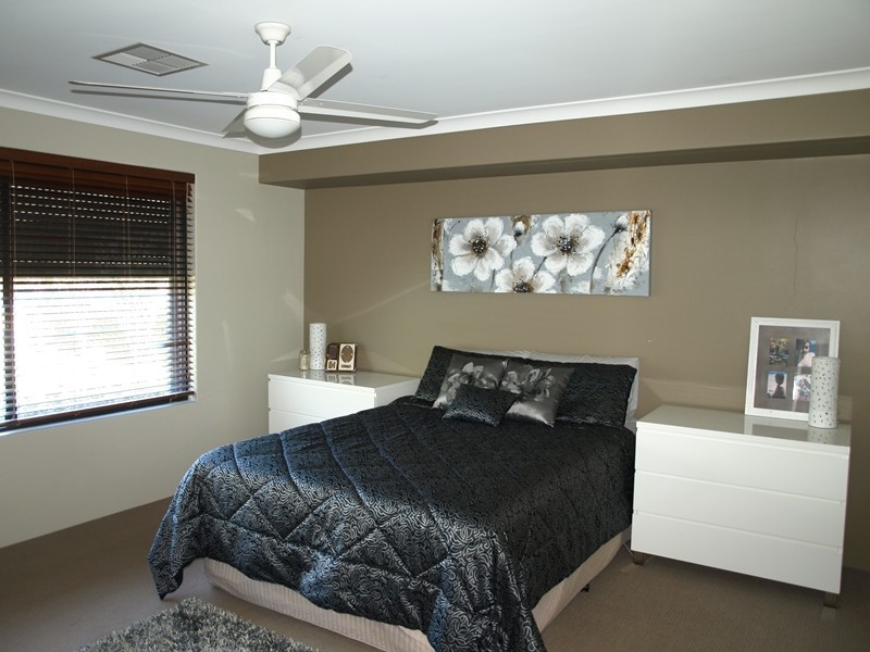 222 Tapper Road, Atwell WA 6164