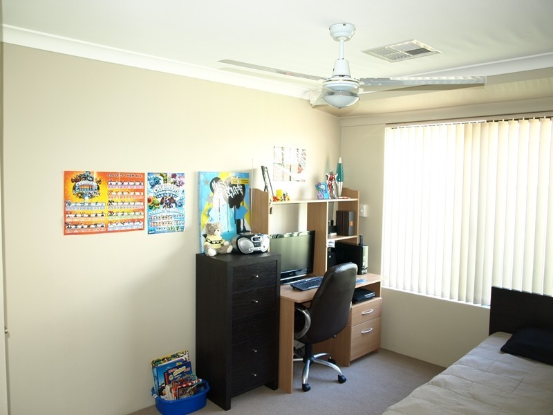 222 Tapper Road, Atwell WA 6164