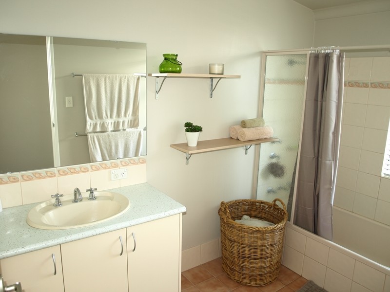 222 Tapper Road, Atwell WA 6164