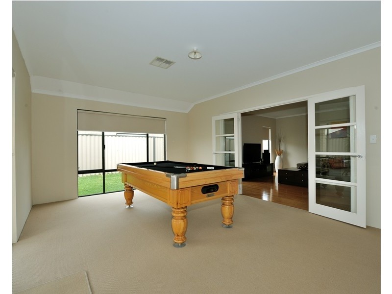 1 Giverny Gdns, Aubin Grove WA 6164