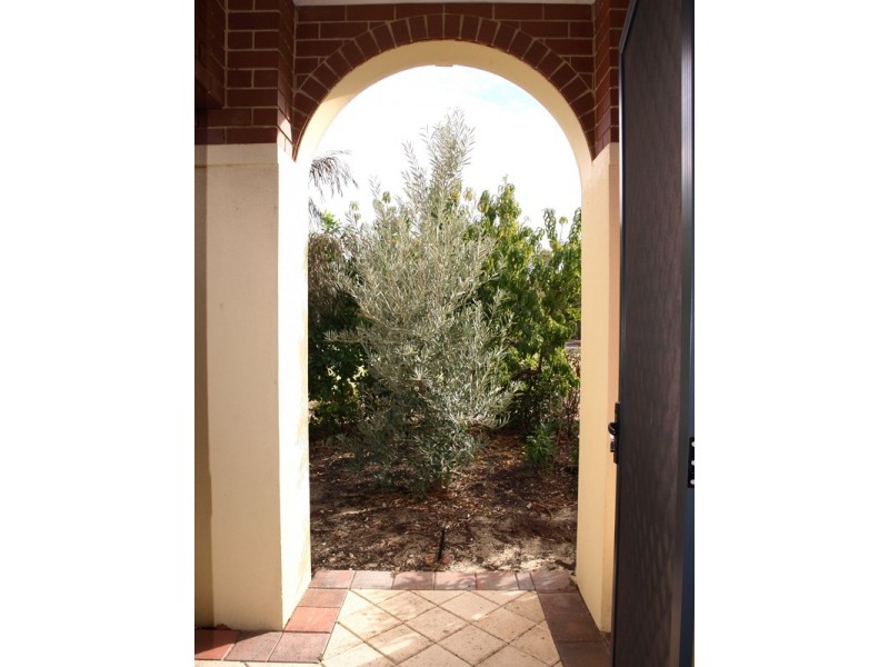 3 Wilmot Close, Atwell WA 6164