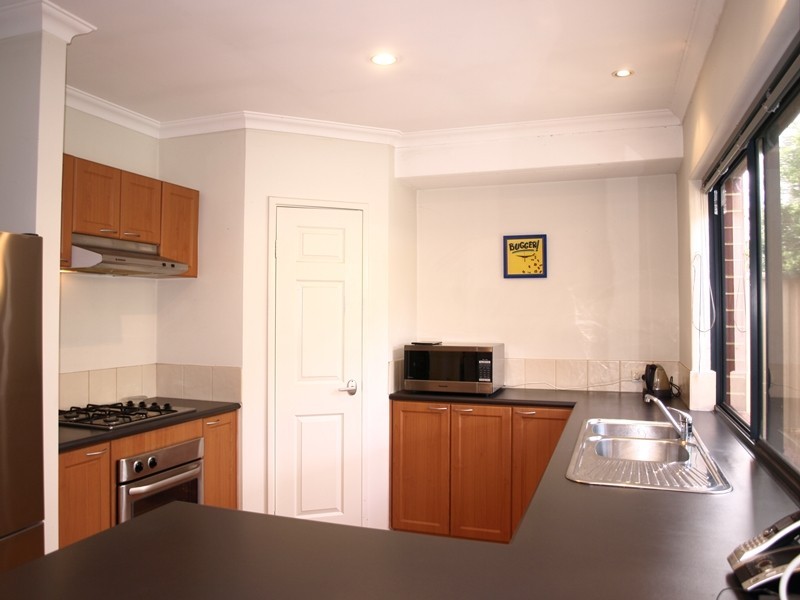 3 Wilmot Close, Atwell WA 6164