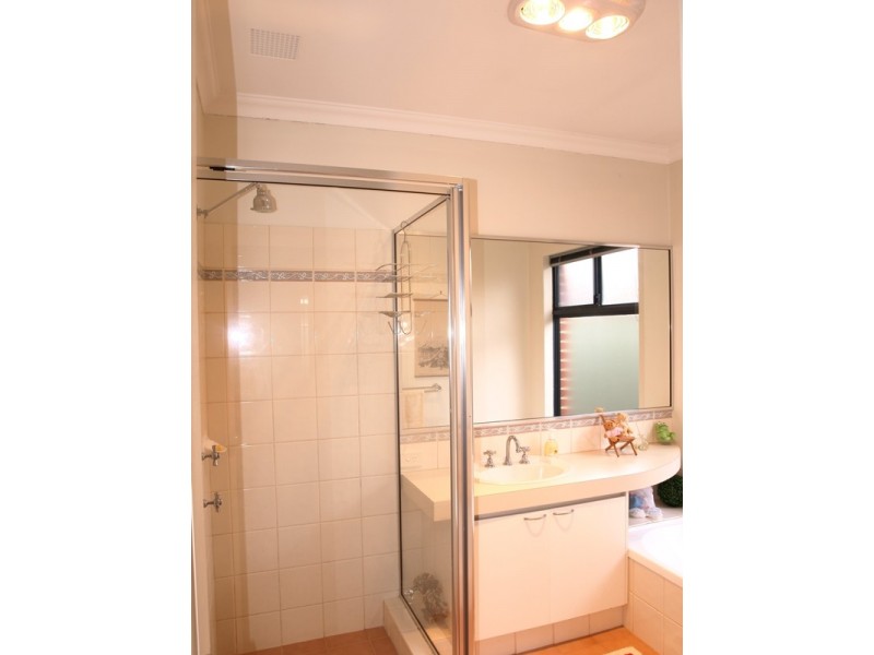 3 Wilmot Close, Atwell WA 6164