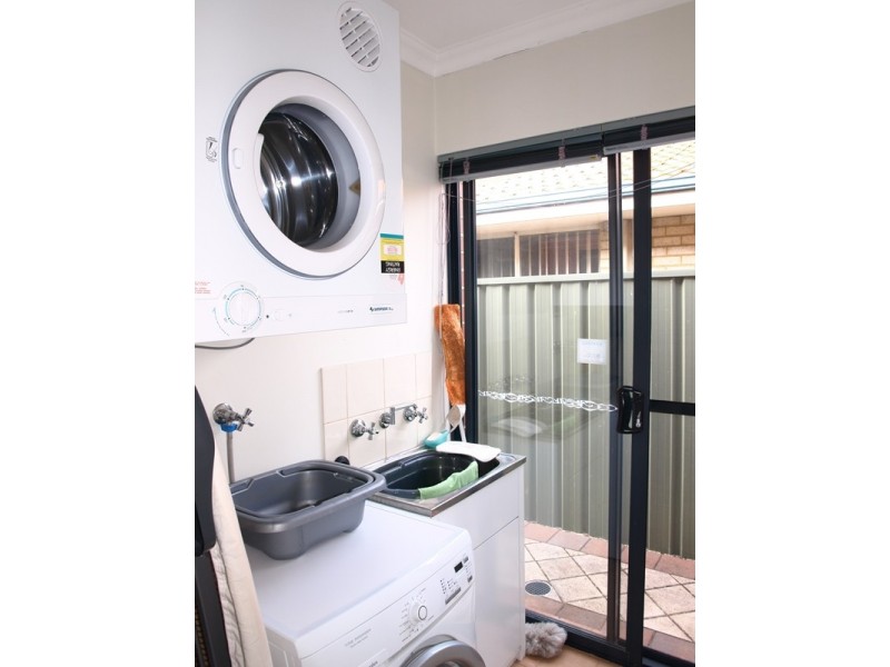 3 Wilmot Close, Atwell WA 6164