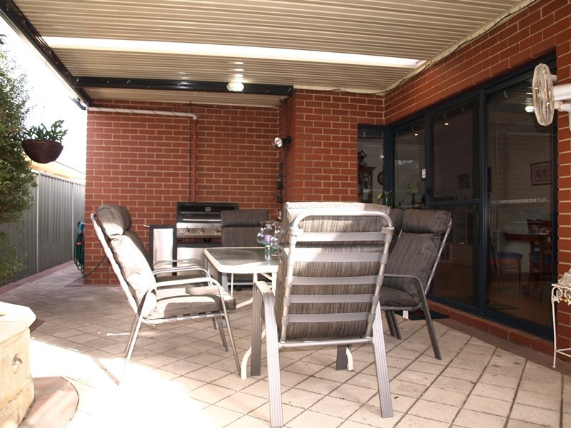 3 Wilmot Close, Atwell WA 6164