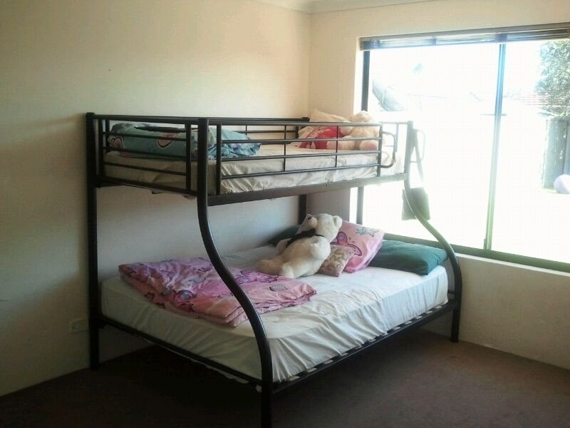 4 Coralgum Green, South Lake WA 6164