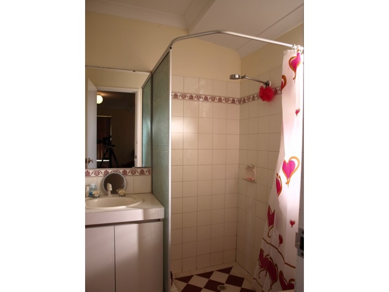 18 McGuckin Close, Atwell WA 6164