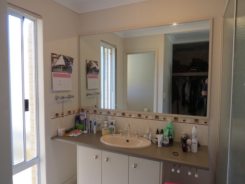 50 Abingdon Crescent, Wellard WA 6170