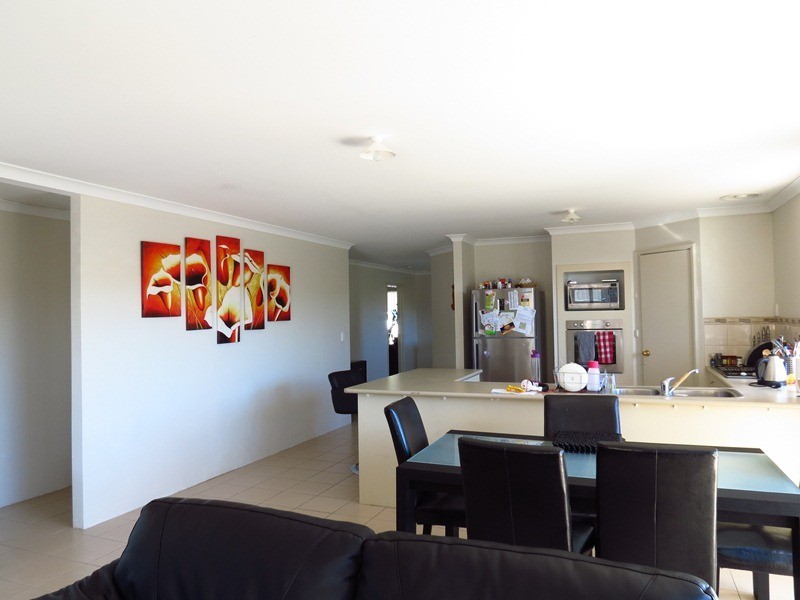 50 Abingdon Crescent, Wellard WA 6170