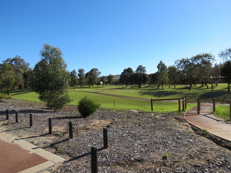 50 Abingdon Crescent, Wellard WA 6170