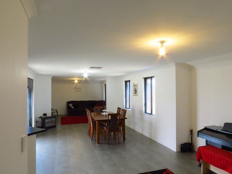 148 Price Parkway, Bertram WA 6167