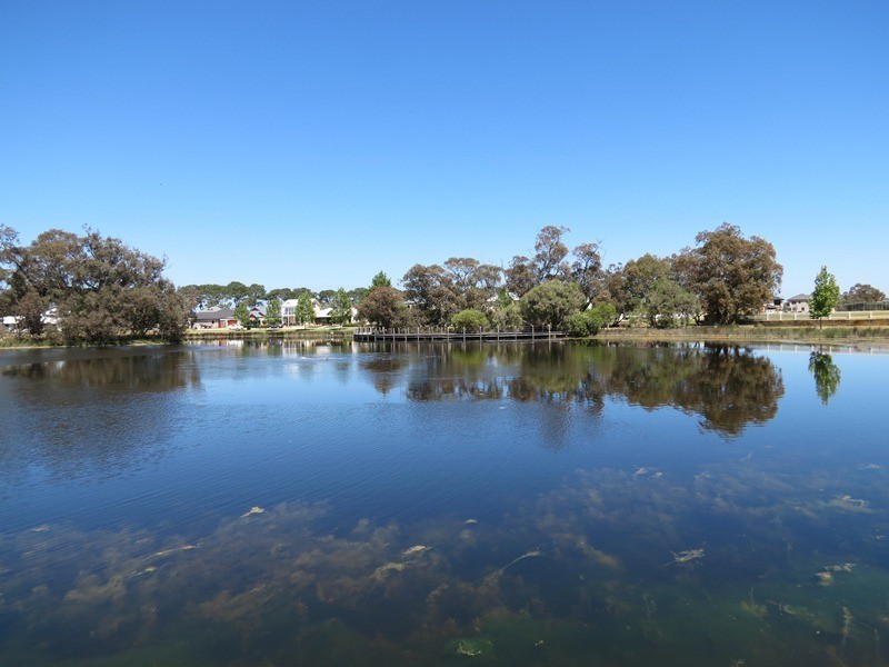 47 Aurora Drive, Atwell WA 6164