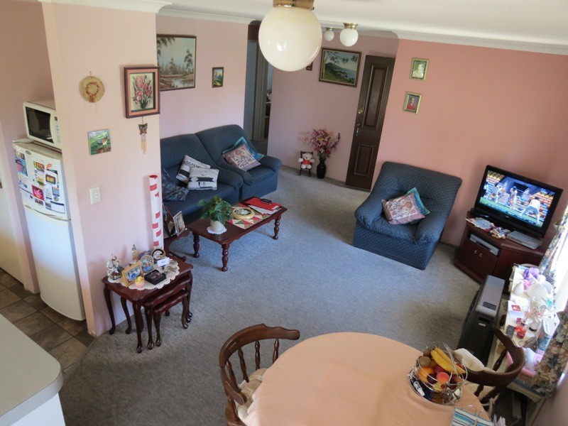 4/16 Rambutan Place, South Lake WA 6164